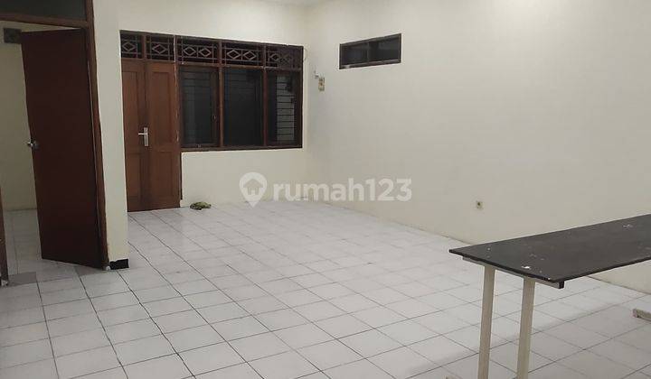 Rumah Habis Renov Area Cilandak, 150 Meter Ke Jalan Raya Antasari 1