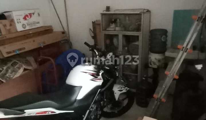Rumah Cocok Kantor/Usaha Pinggir Jalan Raya Ceger, min 3 tahun 2
