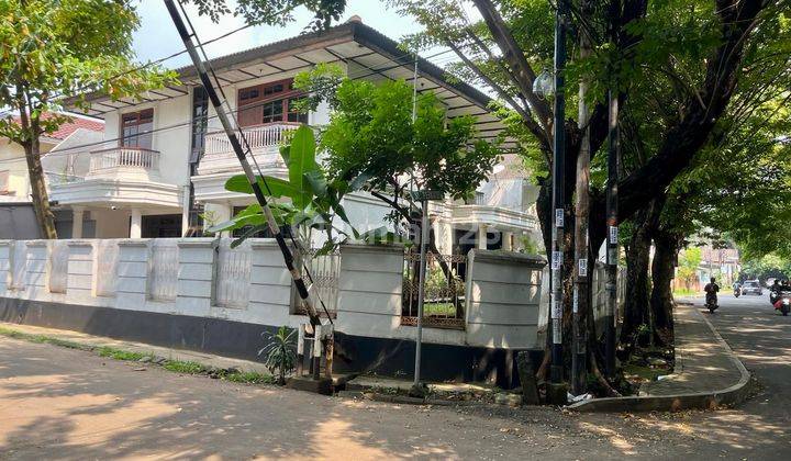 Rumah Hook di Bintaro Sektor 2, 800 Meter Ke Stasiun Pondok Ranji 1