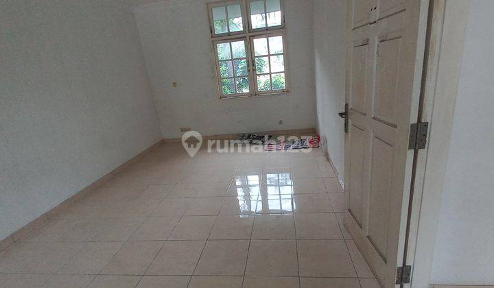 Rumah Hook Masuk Komplek Area Jln Asem, 750 M Ke Fatmawati Raya 51