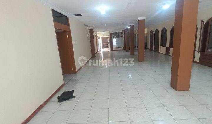 Rumah Model Kantor Area Kramat, 250 M Ke Kramat Raya 2