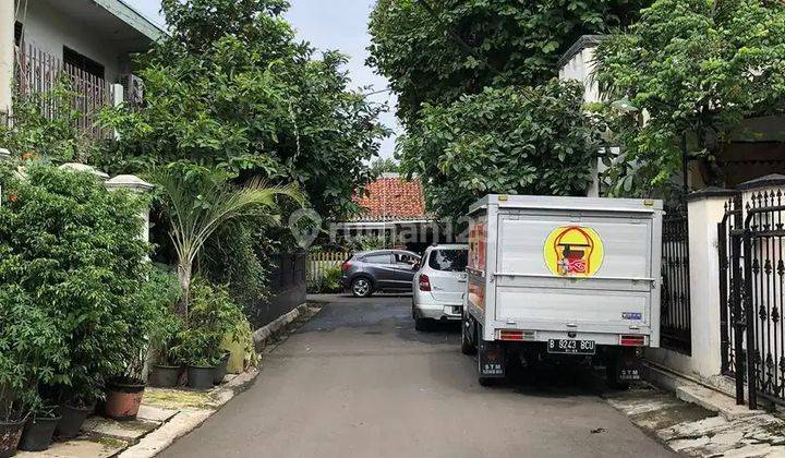 Rumah Tua Masuk Komplek Area Jalan Anggrek, 750 Meter Ke Jalan Letjen S Parman 2