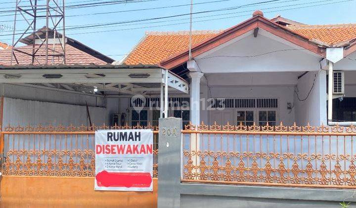 Rumah Super Strategis, 150 Meter Ke Jalan Haji Nawi Raya 1