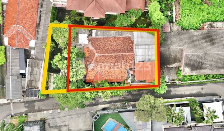 Rumah Tua 25X18, Super Strategis, 100 Meter ke Jalan Kemang Raya
