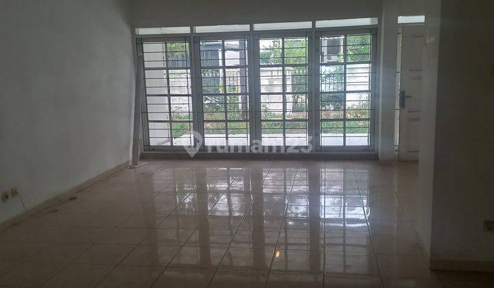 Rumah Hook Masuk Komplek Area Jln Asem, 750 M Ke Fatmawati Raya 58