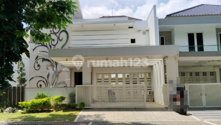  Rumah Di Royal Residence Wiyung Surabaya Mewah Kawasan Elite  2