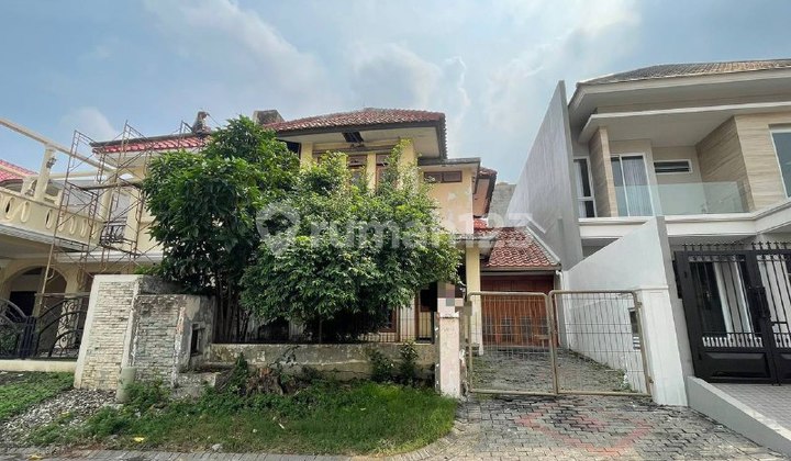 Rumah Hitung Tanah Di Pakuwon Indah Surabaya Kawasan Elite  