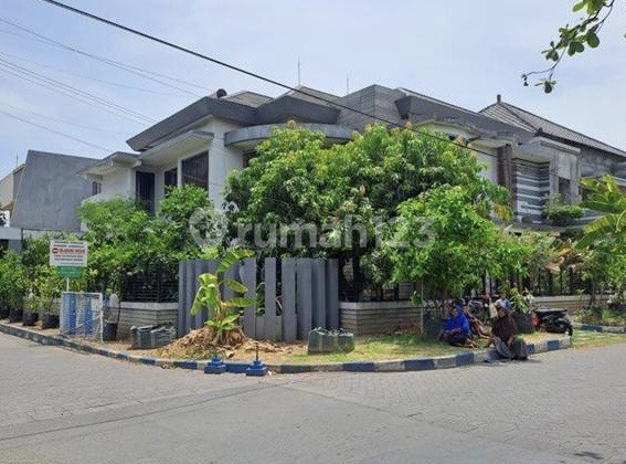 Rumah Di Deltasari Indah Sidoarjo Strategis Mewah Dan Terawat  