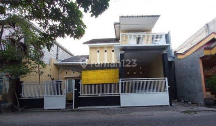 Rumah Bagus Lokasi Strategis Sambisari Lontar, Surabaya  1