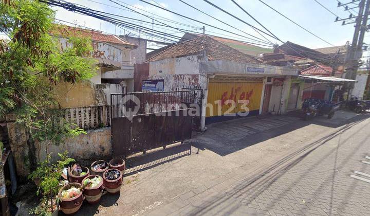 Rumah Hitung Tanah DI Jalan Klampis Ngasem Surabaya Strategis
