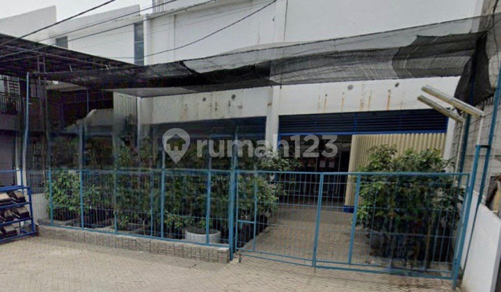 Gudang Di Komplek Pergudangan Platinum Sidoarjo Strategis Aman