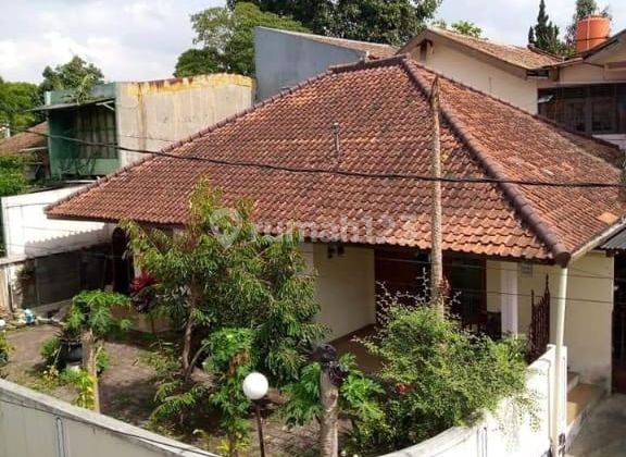 Dijual Rumah + Kost Daerah Geger Kalong Lingkungan Kampus 1