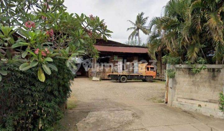 Gudang Terbuka di Pondok Bambu, Jakarta Timur 1