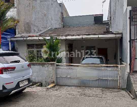 Rumah Standar Strategis, Bisa Untuk Kost Kostan di Kelapa Gading Bcs Rumah Standar Strategis, Bisa Untuk Kost Kostan di Kelapa Gading Bcs