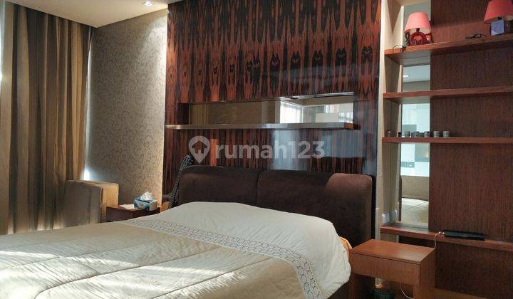 Apartemen Murah Summit Lantai Tinggi, Kelapa Gading 2