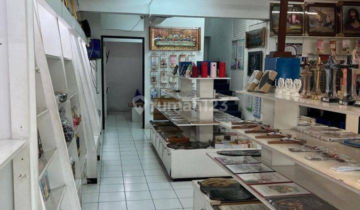 Ruko Strategis Hook 3 Lantai di Wisma Gading Permai, Kelapa Gading 2