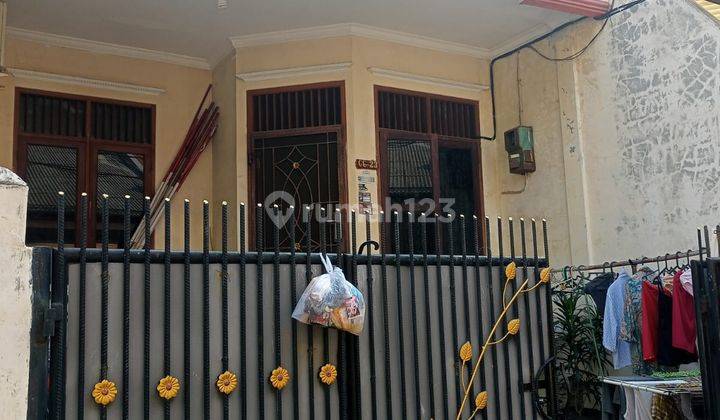 Rumah Strategis Dekat Jalan Arteri Kelapa Gading, Jakarta Utara 1