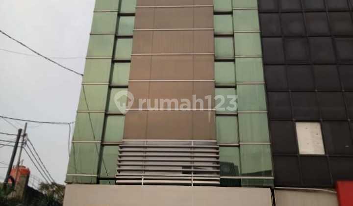 Ruko MURAH Hook 3,5 Lantai di  Jalan Raya Jatinegara, Jakarta Timur