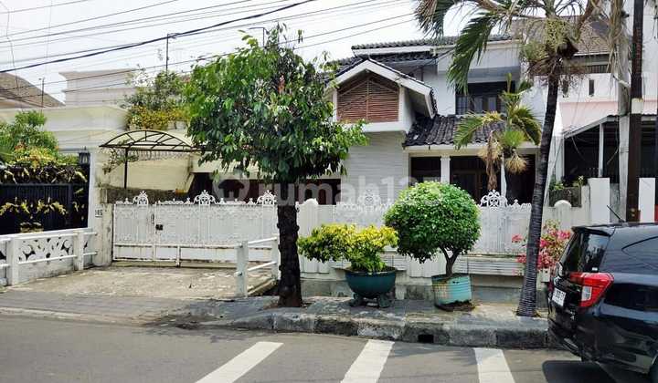 Rumah Luas Strategis Tempat Usaha di Pulo Asem Timur, Jakarta Timur