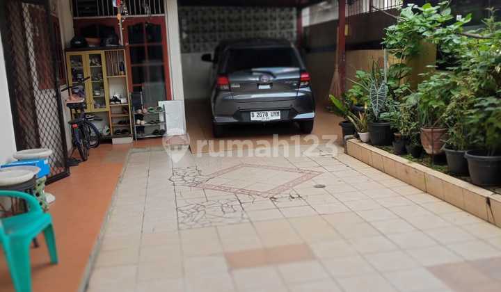 Rumah Murah Hook 2 Lantai di Kelapa Gading Bcs, Jakarta Utara