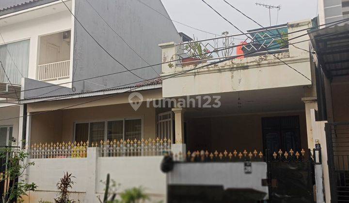 Rumah Depan Taman di Melody Mas, Kelapa Gading Bcs 1