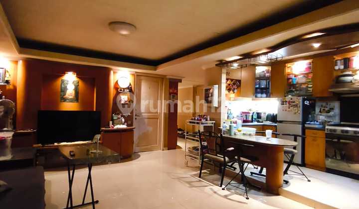 Apartemen Strategis Wgp Luas 100M2 Furnish, Kelapa Gading 1