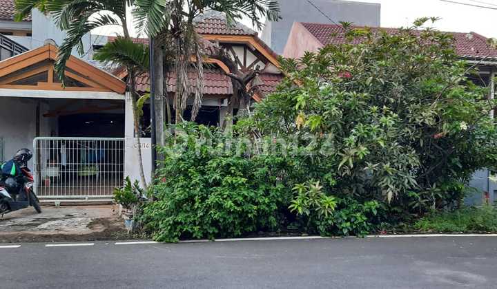 Spacious 1.5-Story House in Taman Pulogebang, Cakung, East Jakarta