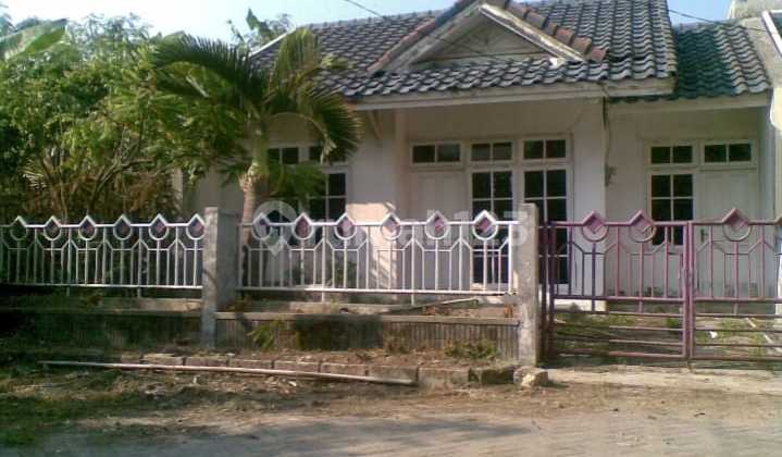 Rumah Standar , Luas di Harapan Indah, Bekasi Rumah Standar , Luas di Harapan Indah, Bekasi