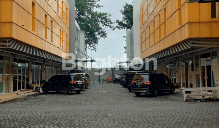 RUKO ESTE SQUARE LOKASI STRATEGIS DEKAT GM ONE GATE SISTEM 1