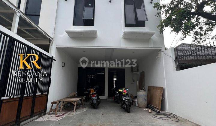 RUMAH BARU 4 KAMAR DI KEMANG JAKARTA SELATAN 1