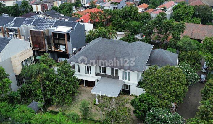 RUMAH SELUAS 2000 METER DI KEMANG JAKARTA SELATAN 1