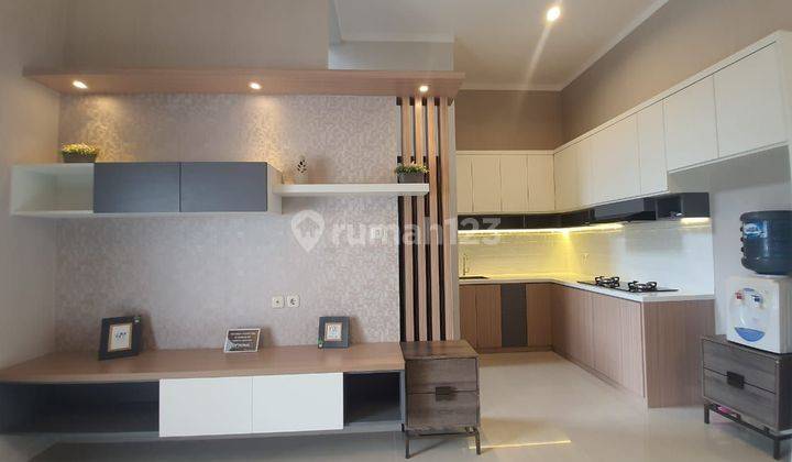 Rumah Mewah Murah 2 Lantai Di Serpong 2