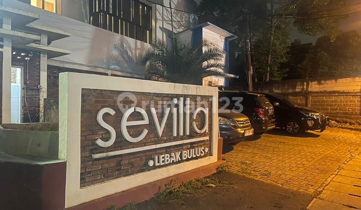 Lebak Bulus House 3.4M Negotiable. 14 Minutes from Lebak Bulus MRT. 15 Minutes from Fatmawati MRT.