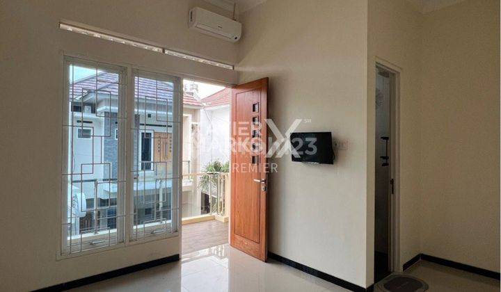 Rumah Cantik Furnished di Papa Hijau Soekarno Hatta Malang Dijual 4