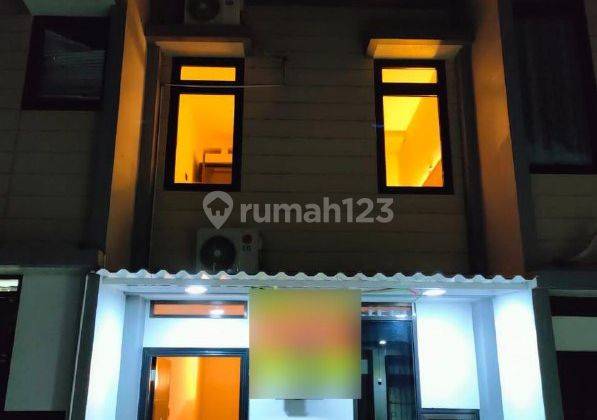 Dijual Murah Rumah 3 Lantai Minimalis di Araya, Blimbing, Malang 1