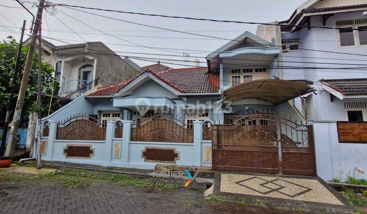 Rumah Butuh Uang Strategis Dekat Main Road Araya Blimbing Malang 1