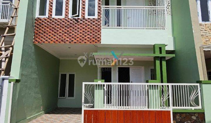 Rumah Baru Tengah Kota Dekat Sma Hua Ind di Blimbing Malang 1