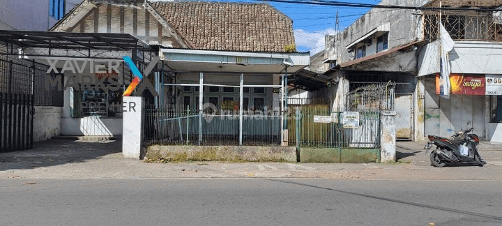 Rumah Klasik Dekat Alun Alun Kota di Yulius Usman Malang 2