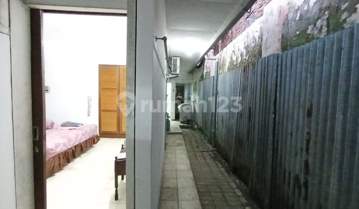 Boarding House Strategic Location Near Campus Area and Culinary District 2