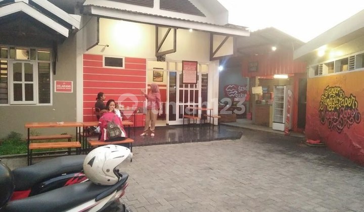 Rumah Usaha Strategis Parkir Luas di Raya Tidar Malang 1