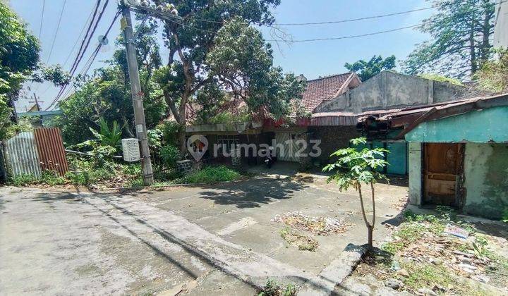 Rumah Hitung Tanah di Poros Jalan Achmad Yani Blimbing Malang 2