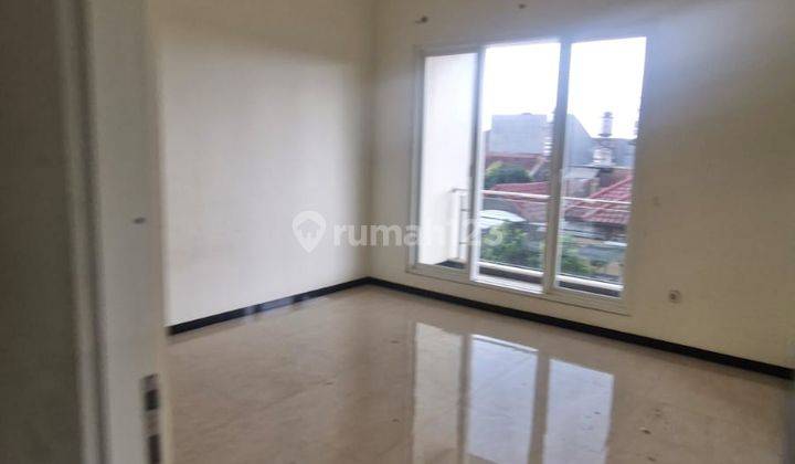 Rumah Kontrakan 2 Lantai di Araya Malang Siap Huni 2