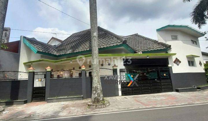 Rumah Pinggir Jalan di Malang Daerah Pulau Pulau Klojen Murah 2