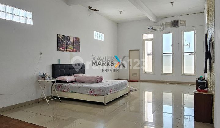 Price Drop! Semi-Shophouse on Main Road Suitable for Residence and Business Place 2