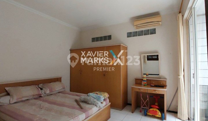 Well-Maintained House, Safe and Comfortable Environment, Central City Location 2