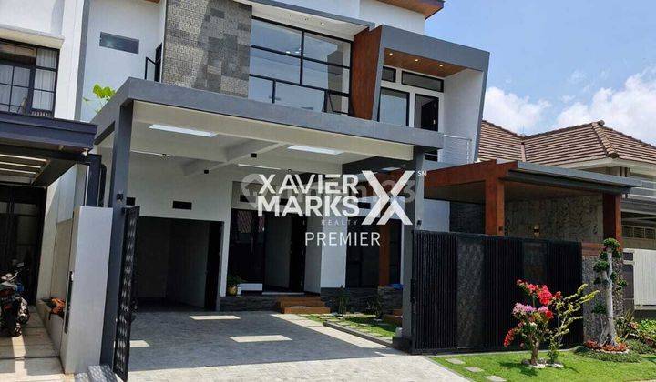 Rumah Mewah di Area Elit Telaga Golf Araya Malang 1