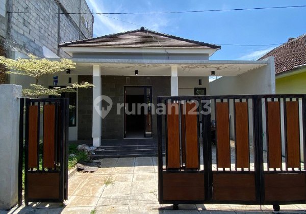 Rumah Bangunan Baru ! Hanya 500 Juta Saja , Malang Kota 2