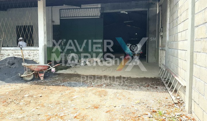 Warehouse For Sale Row Building + Large Land In Pakis, Malang