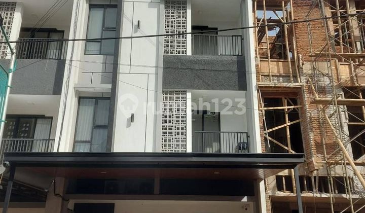 Active Boarding House Near Campus Strategic Environment Full Profit 2