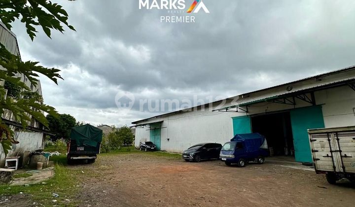 Affordable Warehouse Ready for Use, 500m from Kolonel Sugiono Raya Main Road, Malang City.
